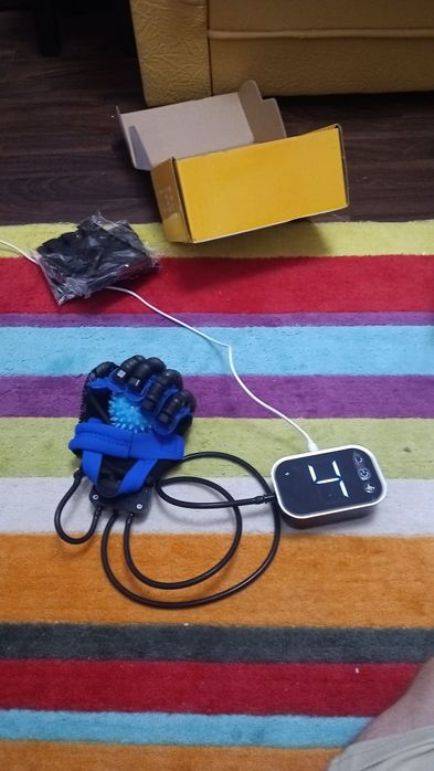 Aparat recuperare AVC, Paralizie mâna