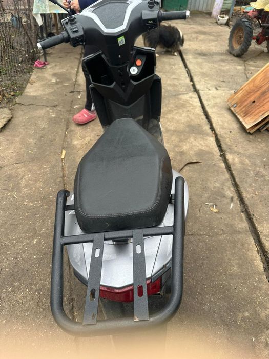 Vand scuter electric sau schimb