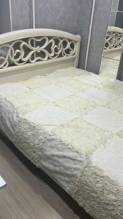 Продам  кровать  двуспальную