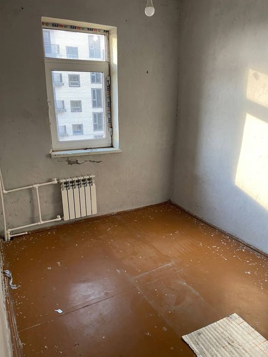 Срочно продается 3 х комнатная квартира