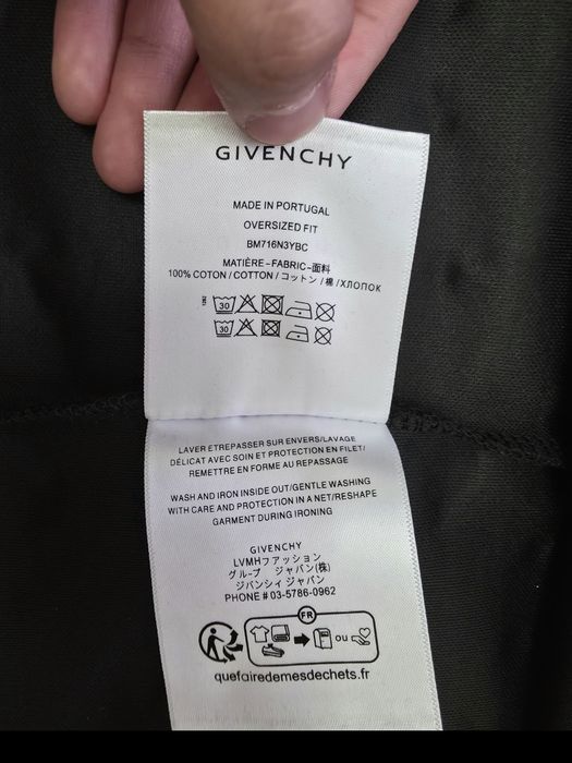 футболка Givenchy