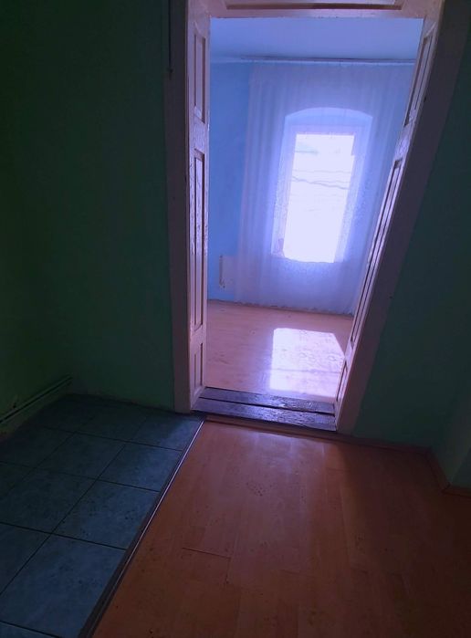 Casă mare, primitoare și bine compartimentată, cu 5 camere