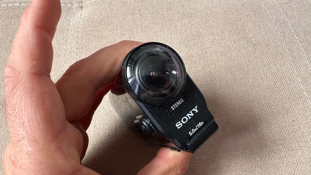 Sony HDR-AS20 - camera actiune fara acumulator