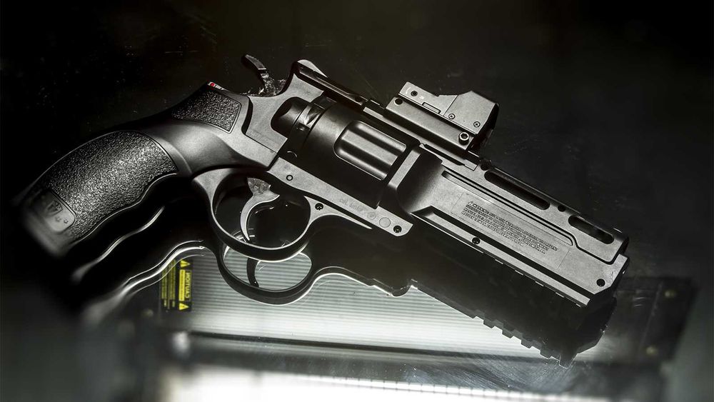 Model Mai Nou!! Pistol Airsoft *Cu Bile De Cauciuc* ~ PUTERNIC 200M/s