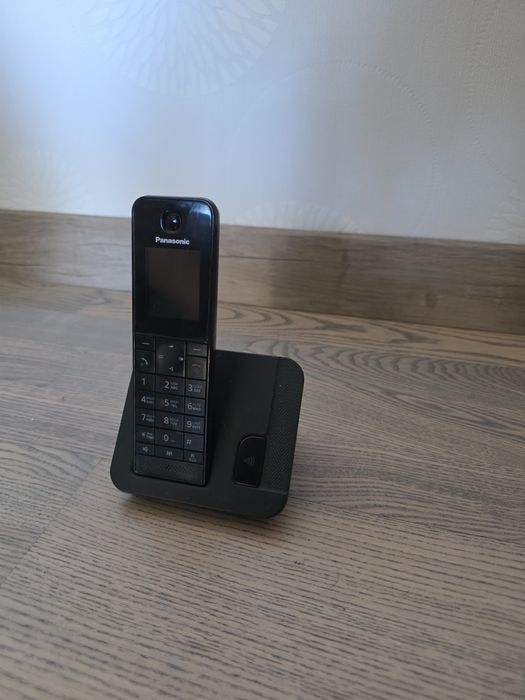 Продам стационарный телефон Panasonic