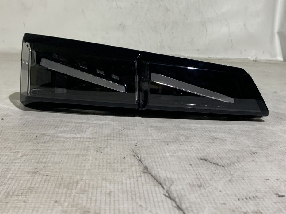 Stop stanga spate pe hayon, Peugeot 308 GT, 2021, 2022, 2023, 2024, cod origine OE 9835300480.