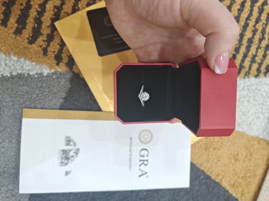 Кальцо из серебра с бриллиантом 1карат