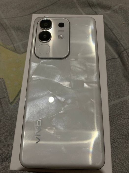 Vivo Y29. xotira 256