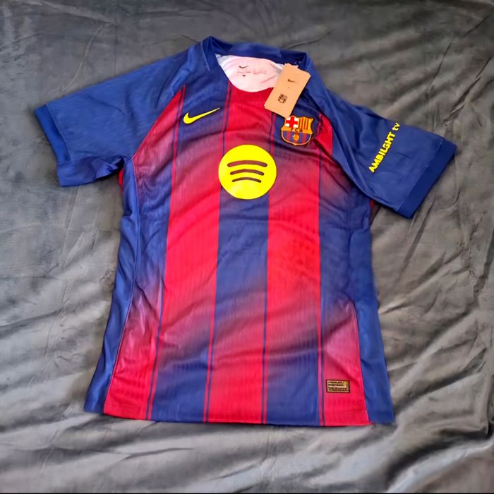 NIKE тениски на Barcelona НОВИ