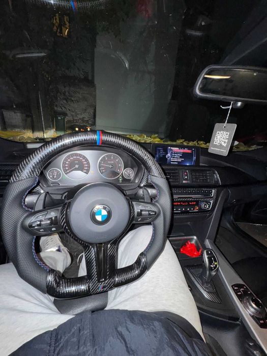 Volan BMW F01 F06 F10 F20 F25 F26 F30 F40 F22 F32 E70 E71 E81 E90 E84