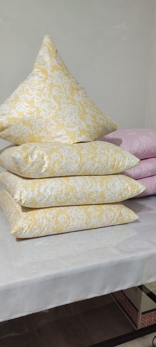 Продам подушка , пера