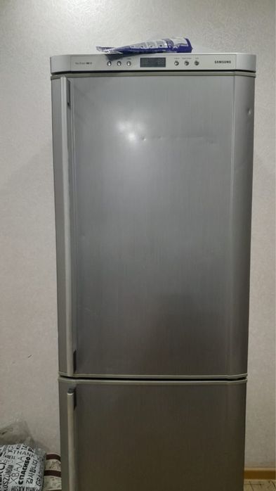 Холодильник на запчасти