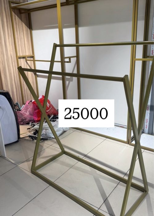 Продам три железные стойки