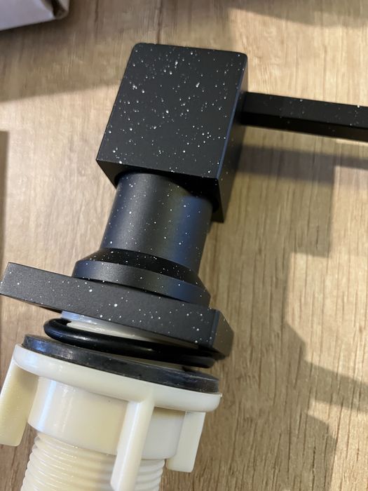 Дозатор за течност Lavello, квадратен (черен графит) 2 броя