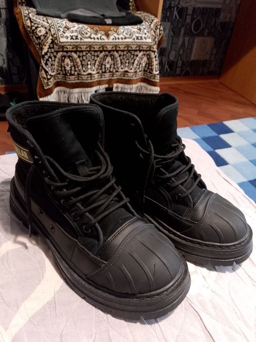 Продам зимнию обувь
