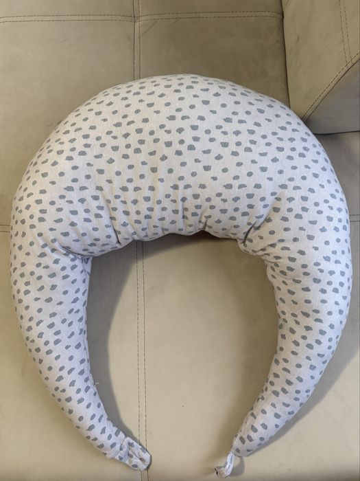 Възглавница за кърмене