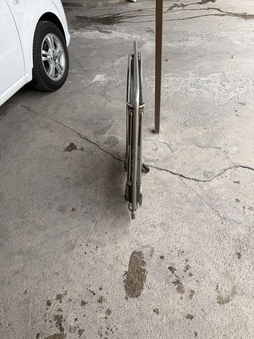 Складной столик етажерка