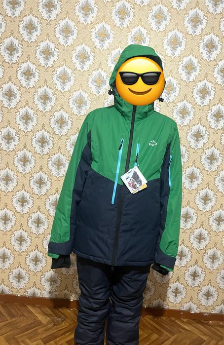 Продам лыжный костюм