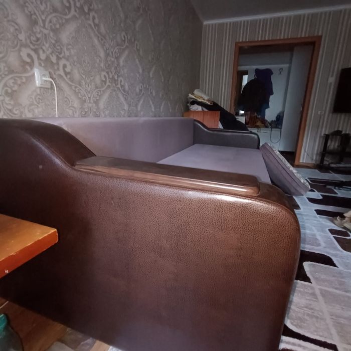 Диван в гостиную