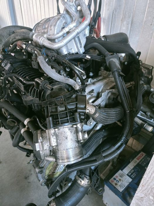 Vând motor Rengi ROVER Evoque  anul 2016 cod motor 204 DtD automata