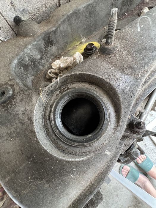 Продам мотор на камри 30 обьем 2.4