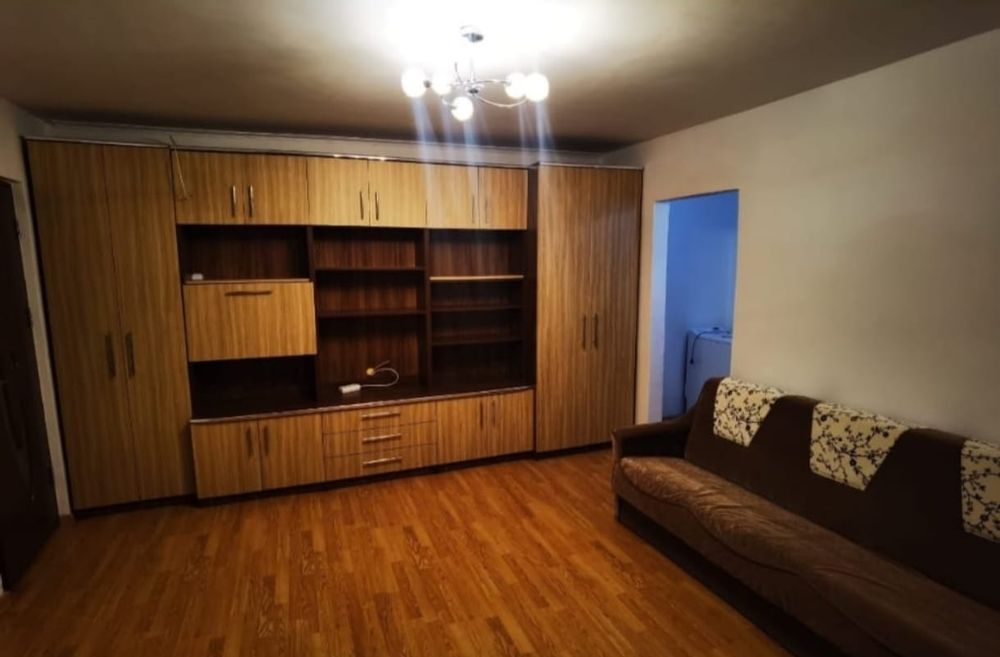 Inchiriez ap. 2 cam la parter, spatios, mobilat,utilat,parcul Magnolia