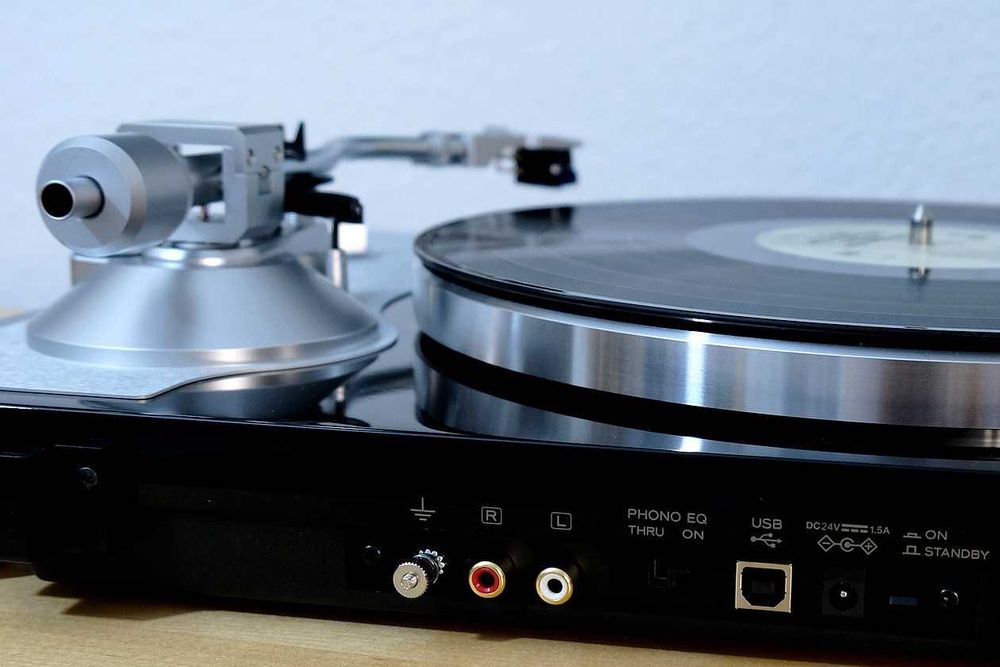 Teac TN-4D виниловый проигрыватель