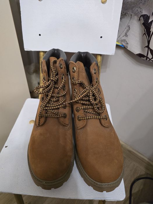 Нови боти естествена кожа, водонепромукаеми