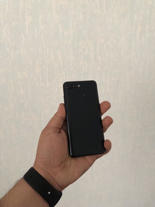 Redmi 6A oynasi singan