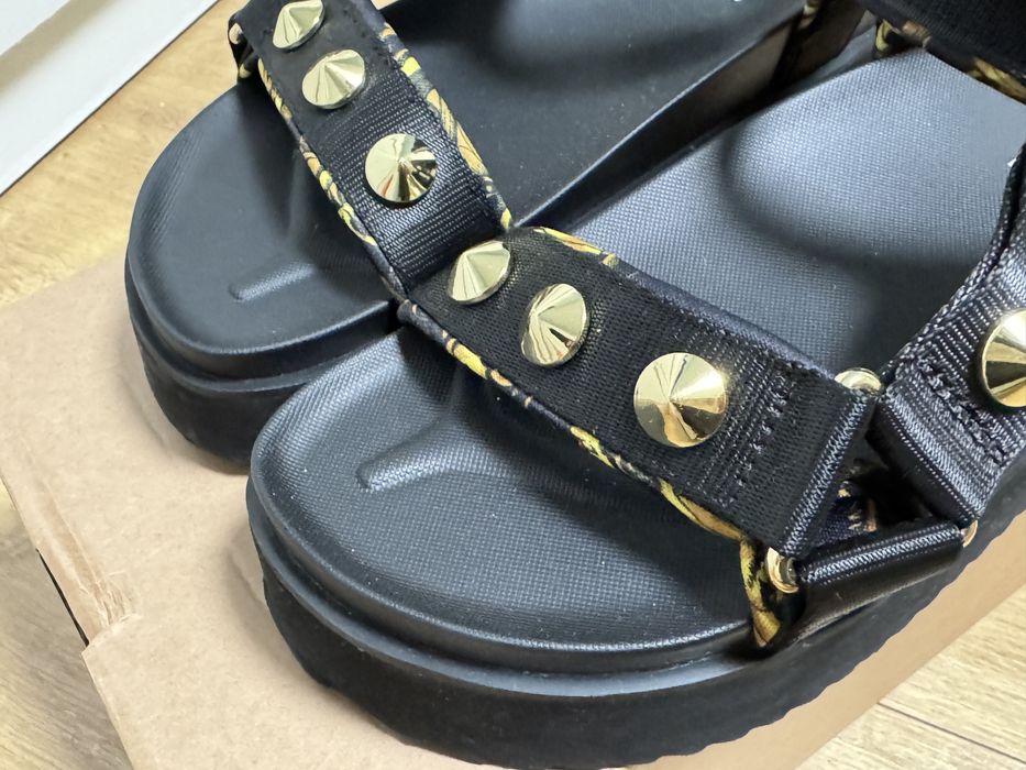 Versace Jeans Couture Сандали