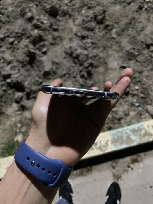 Samsung Gallaxy S21 plus