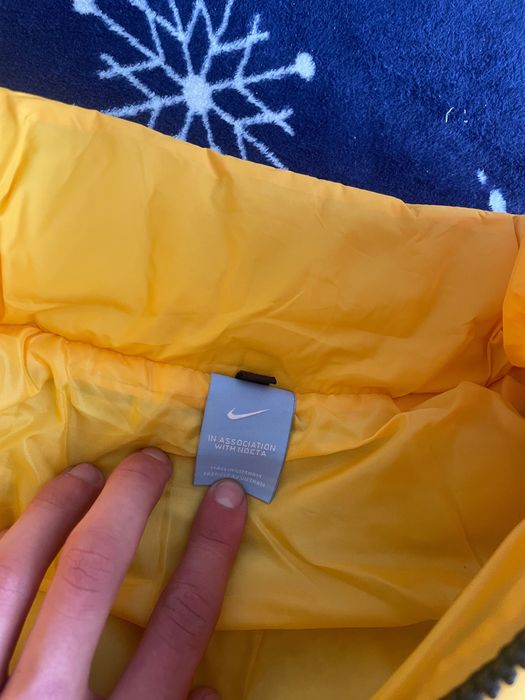 Vând geci Nike de calitate