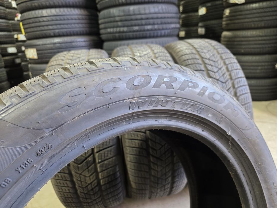 235/55/19 PIRELLI 4бр