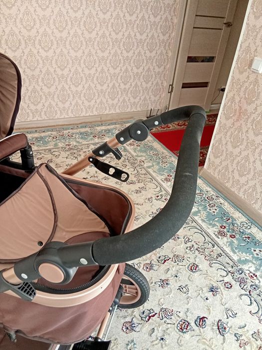 каляска для новорожденых