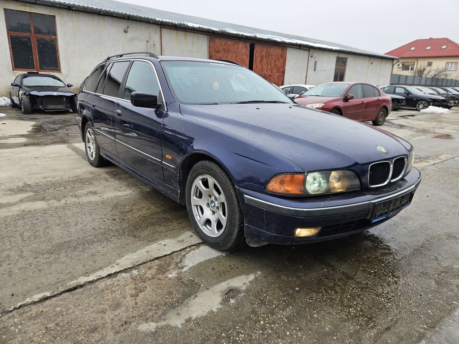 Aripa stanga dreapta bmw e39