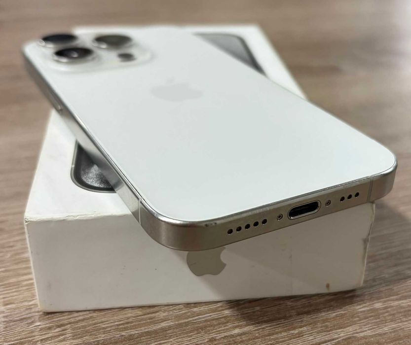 Apple iPhone 15 Pro 128GB
