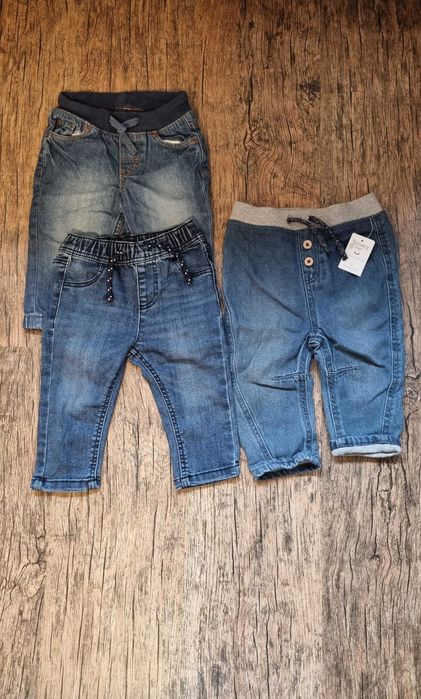 Лот дрешки за момиче 74 размер