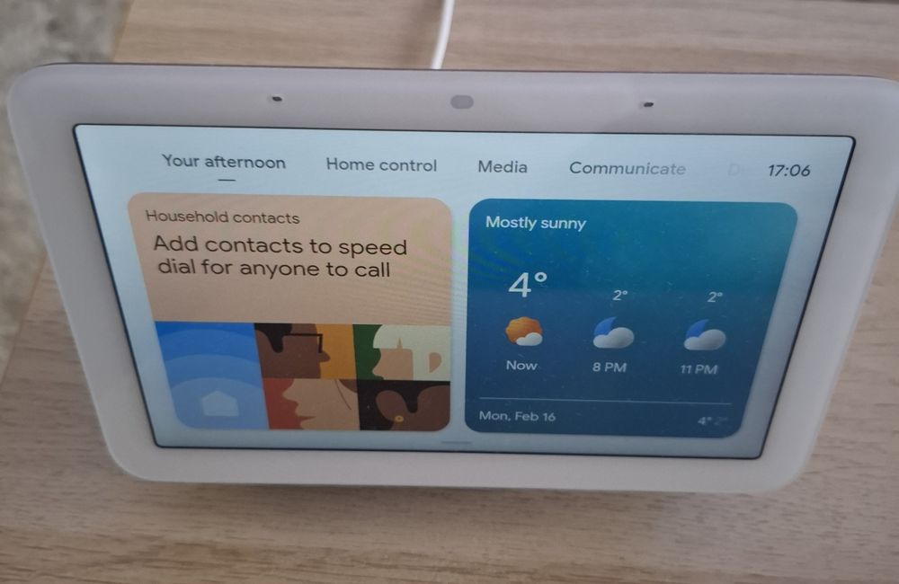 NOU Google NEST Hub  2 Gen  IMPECABIL Doar PROBAT Smart Home HUB