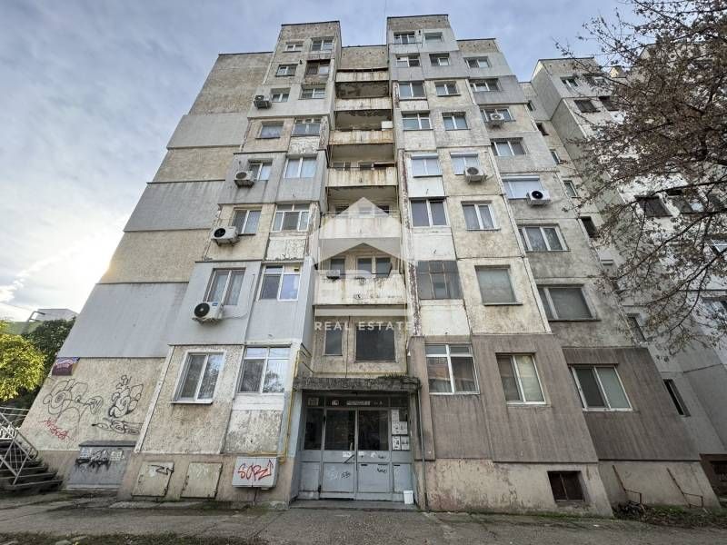 Продава се Едностаен апартамент в Силистра, Център - 38 кв.м за 1040 €/кв.м - Снимка #9