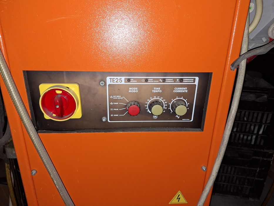 Заварявачен апарат за съпротивително