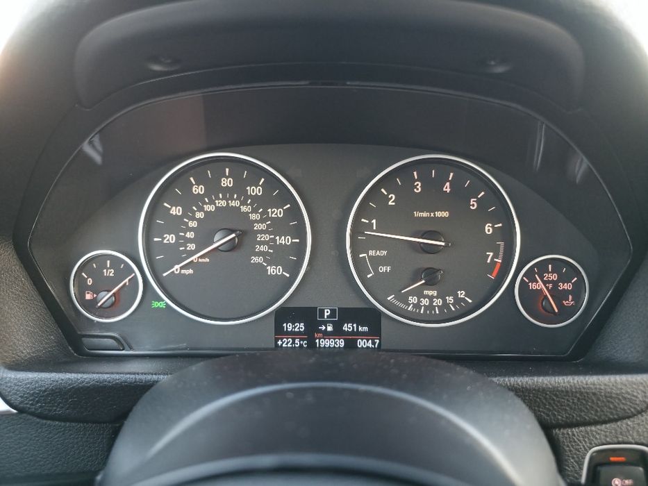 BMW F30 328 г.в. 2013
