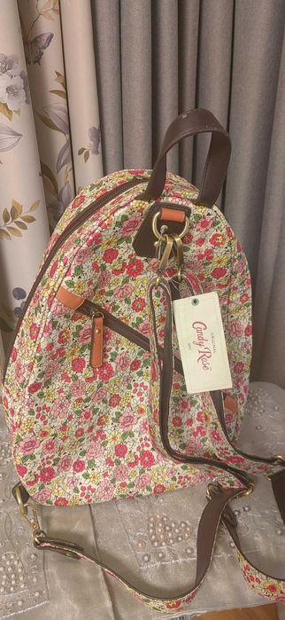 Рюкзак для девушек