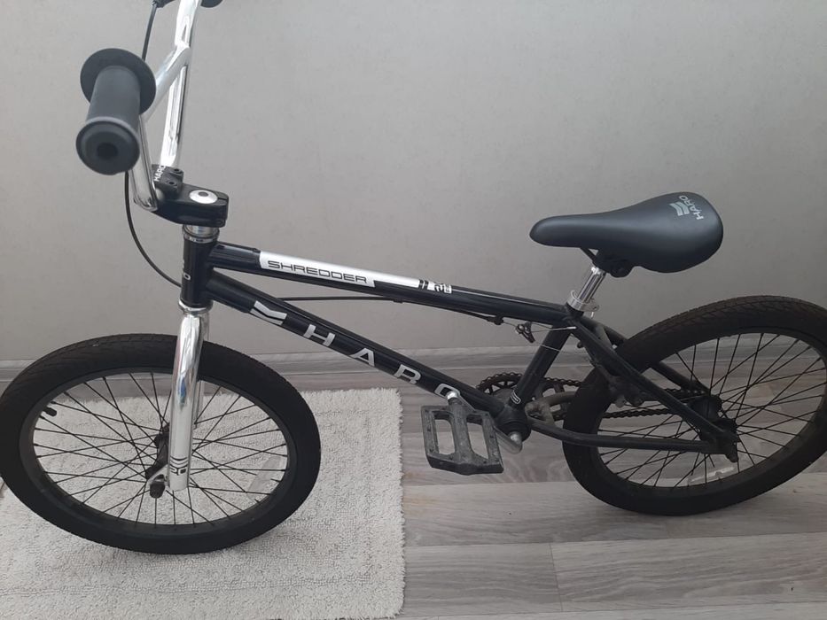 Трюковый велосипед BMX