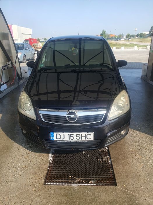 Opel zafira B 150 cp