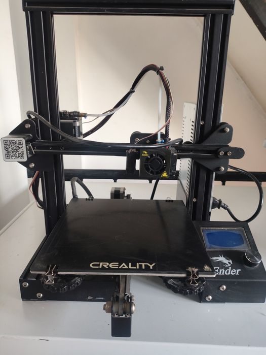 3 D принтер creality ender 3
