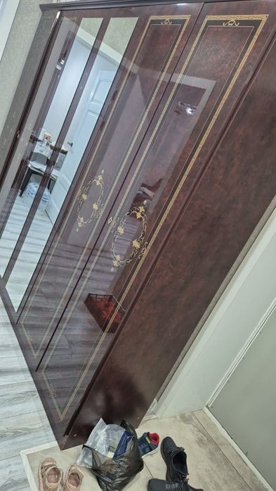 Спальный гарнитур