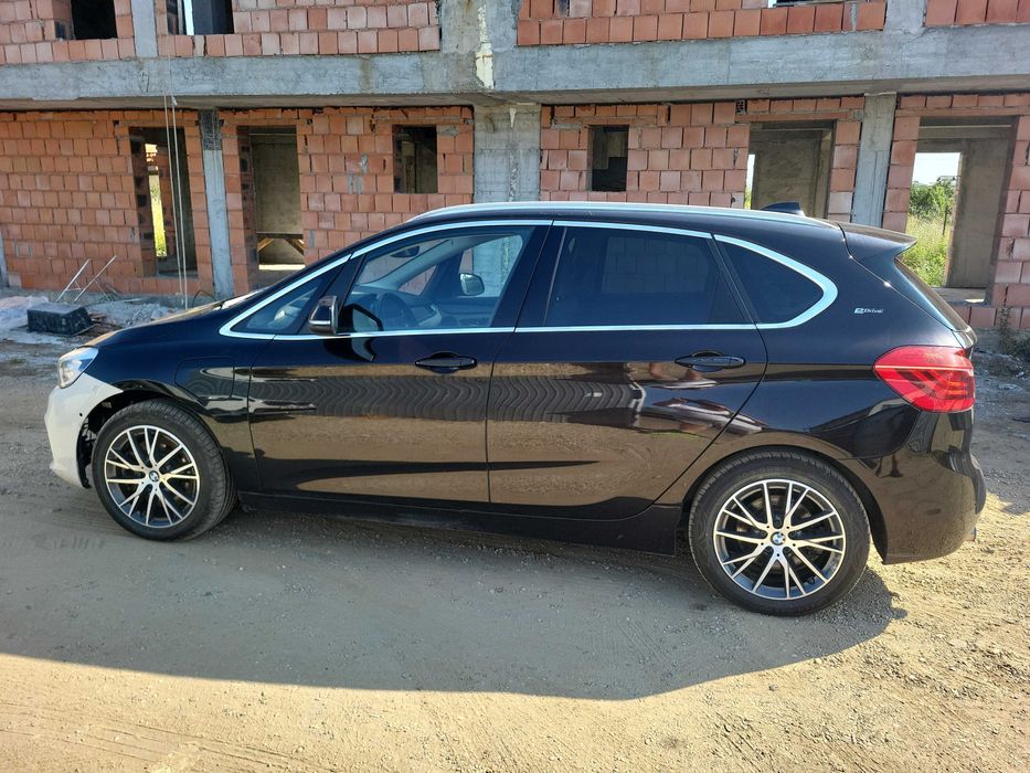 BMW seria 2 225xe hibrid an 2017 avariat