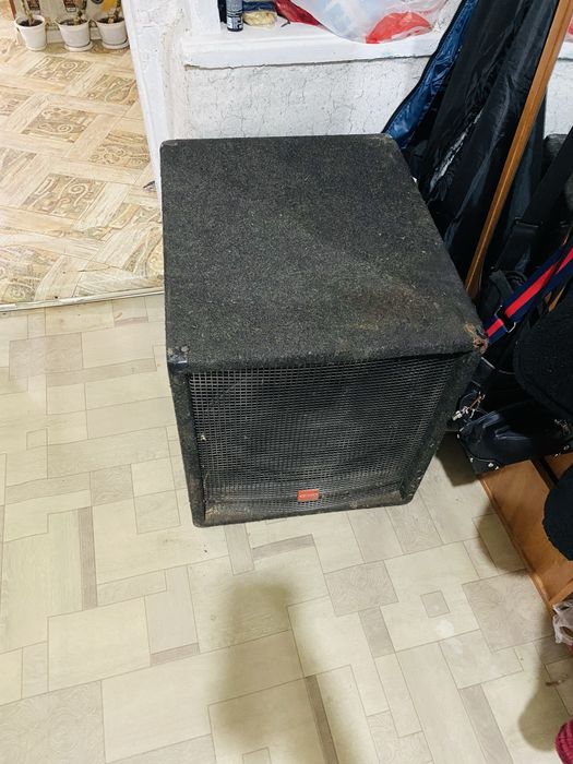 продам сабвуфер диамитор 18