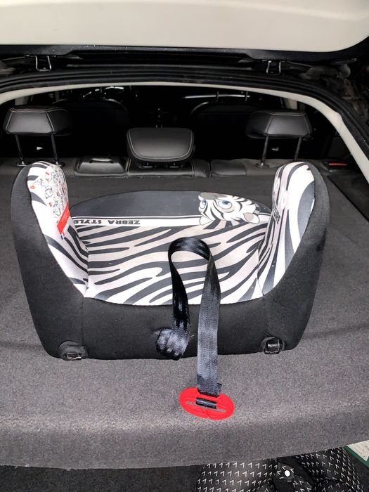 Înălțător cu fixare sistem Iso-Fix