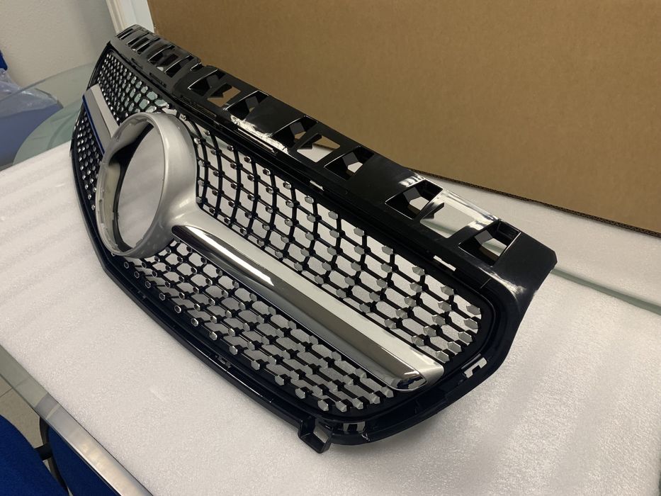 Решетка за Mercedes Benz Diamond Grille A Class W176 13-15